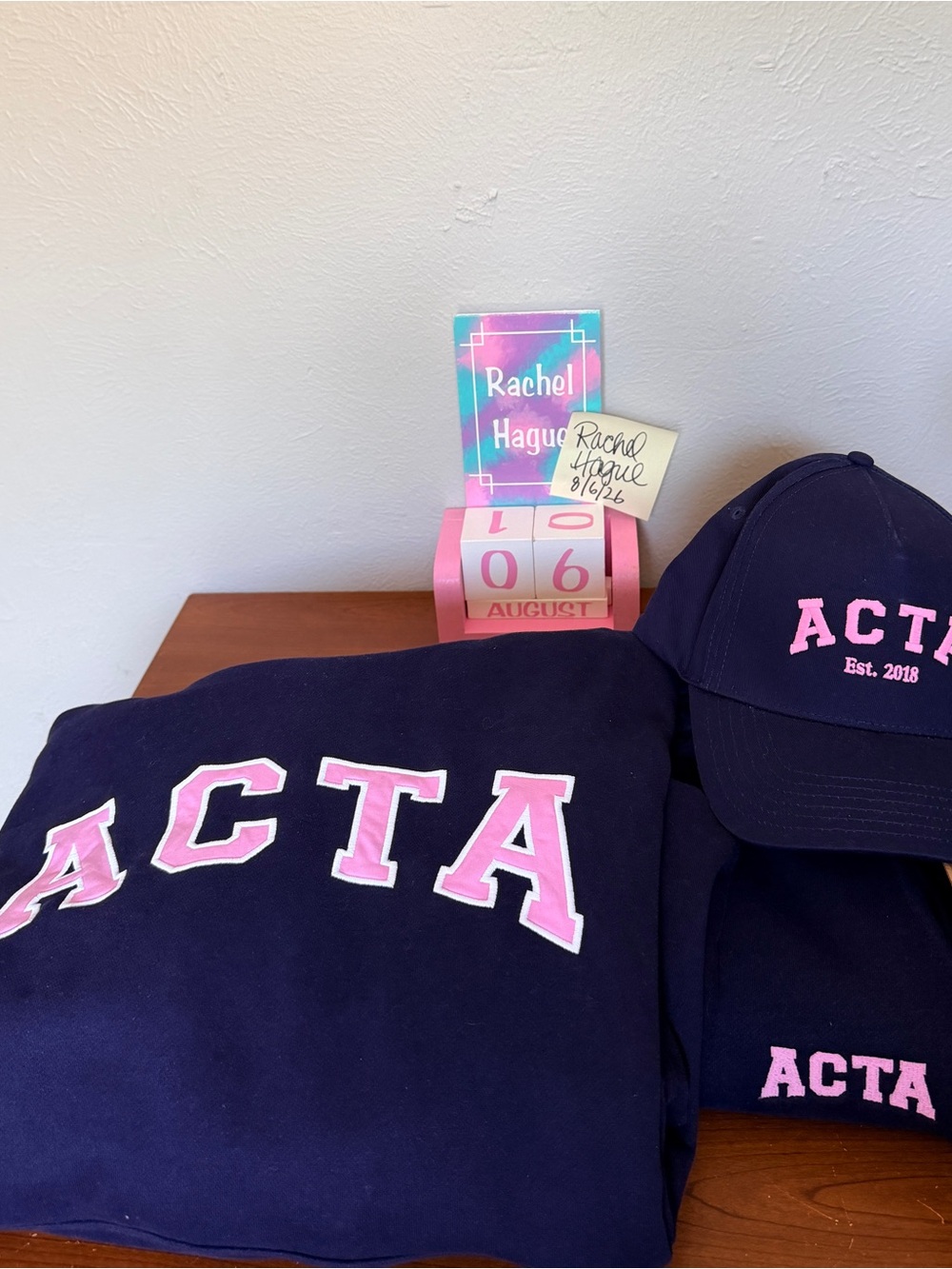 ACTA Navy/Pink Sweatshirt and Sweatpants Bundle
